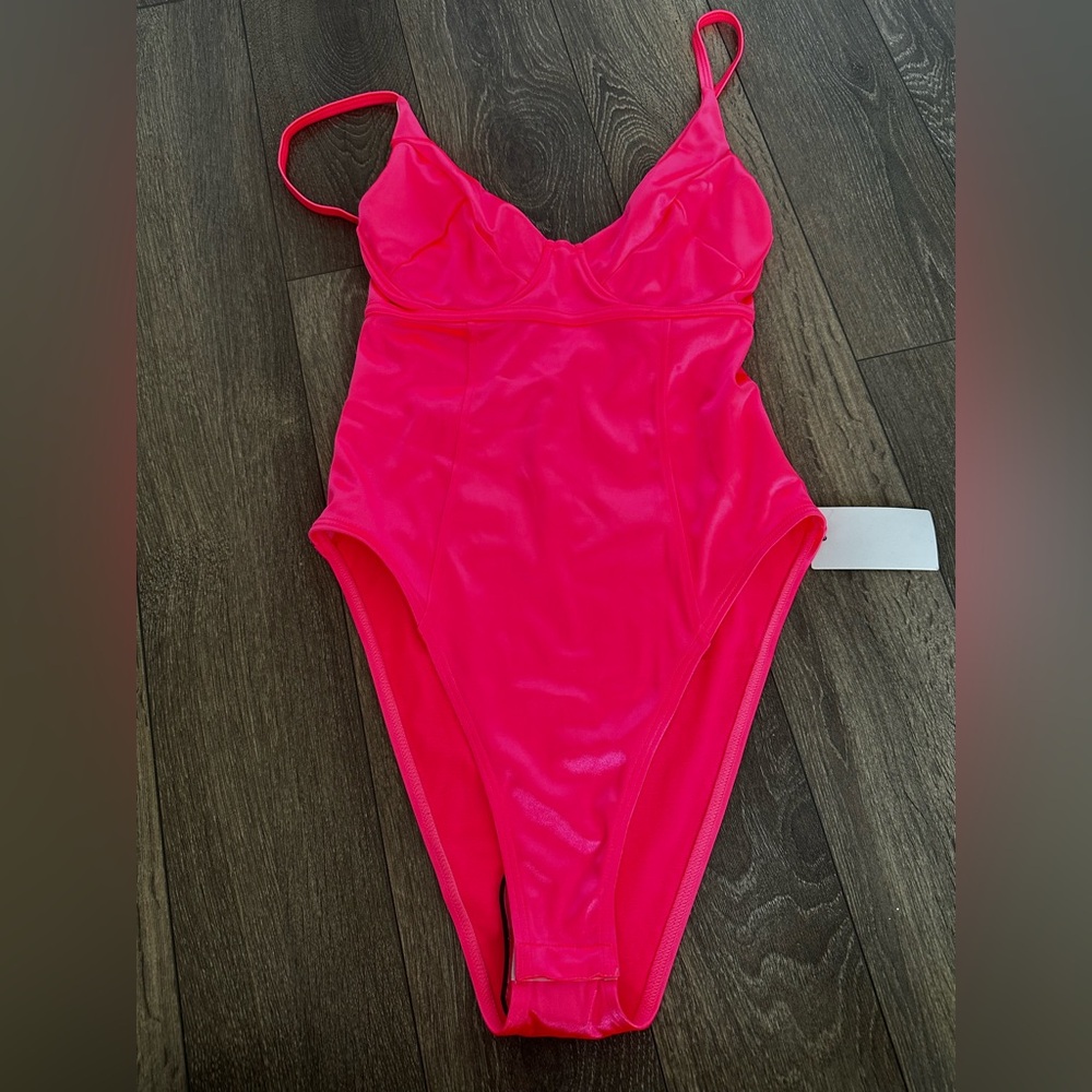 Amazon Women's Bodysuit in Neon Pink